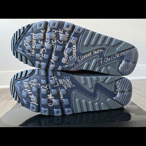 Nike Air Max - Picture 3 of 4